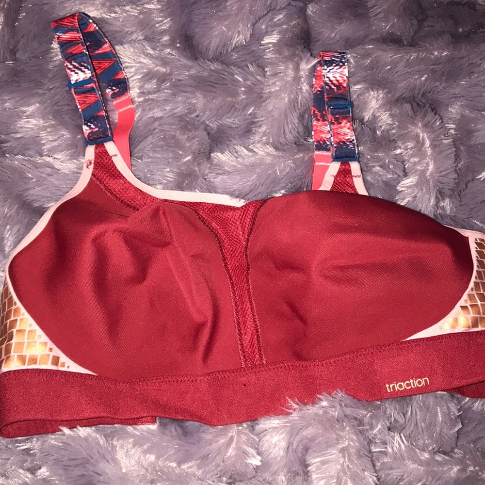 Triaction Extreme lite sports bra